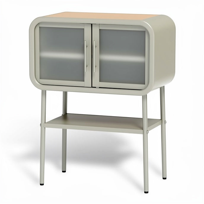 **Moderne kast met glazen deuren en metalen onderstel**